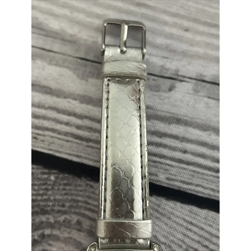 Jaxis silver tone